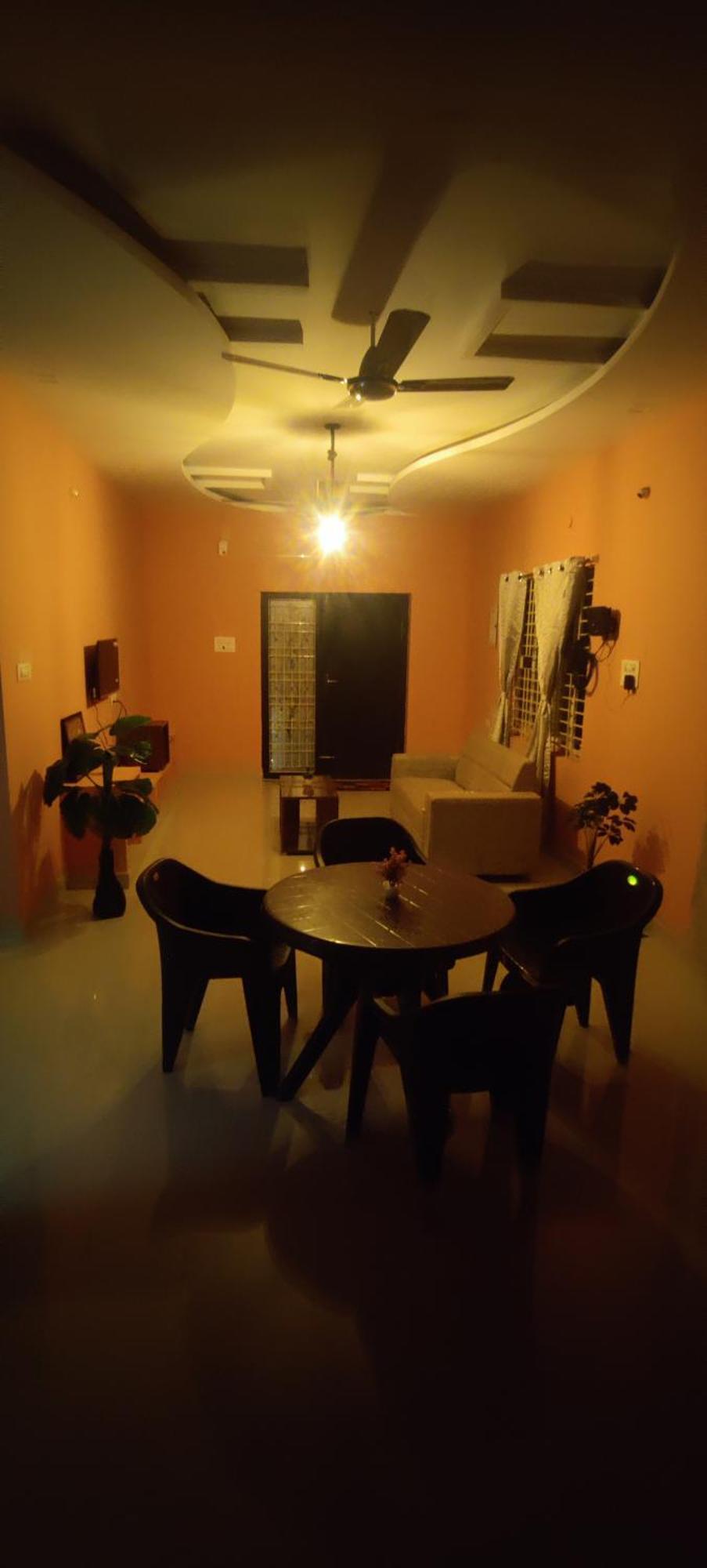 Ruhithahomestay- Ac Rooms-Free Wifi- Android Tv - Near To Alipiri- Door Service Тирупати Екстериор снимка