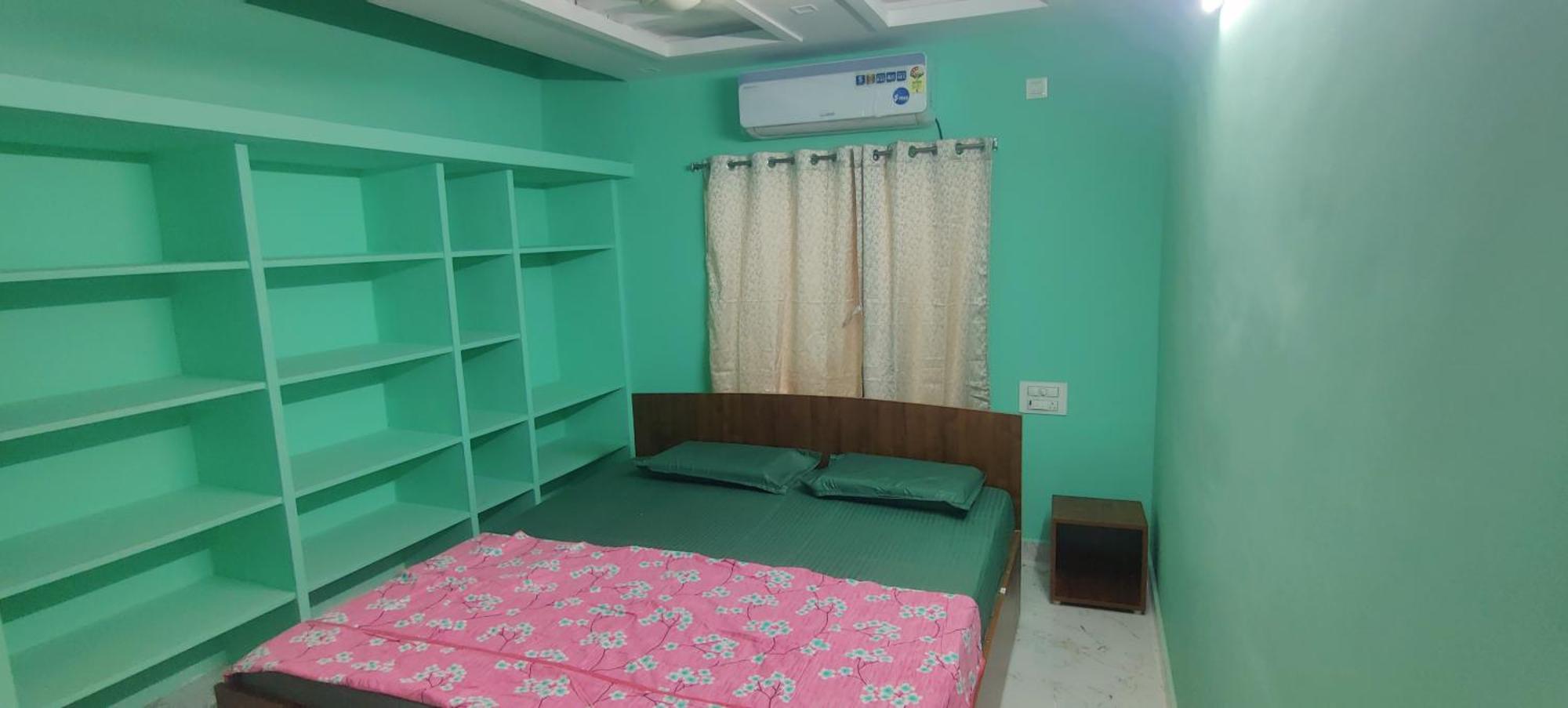 Ruhithahomestay- Ac Rooms-Free Wifi- Android Tv - Near To Alipiri- Door Service Тирупати Екстериор снимка
